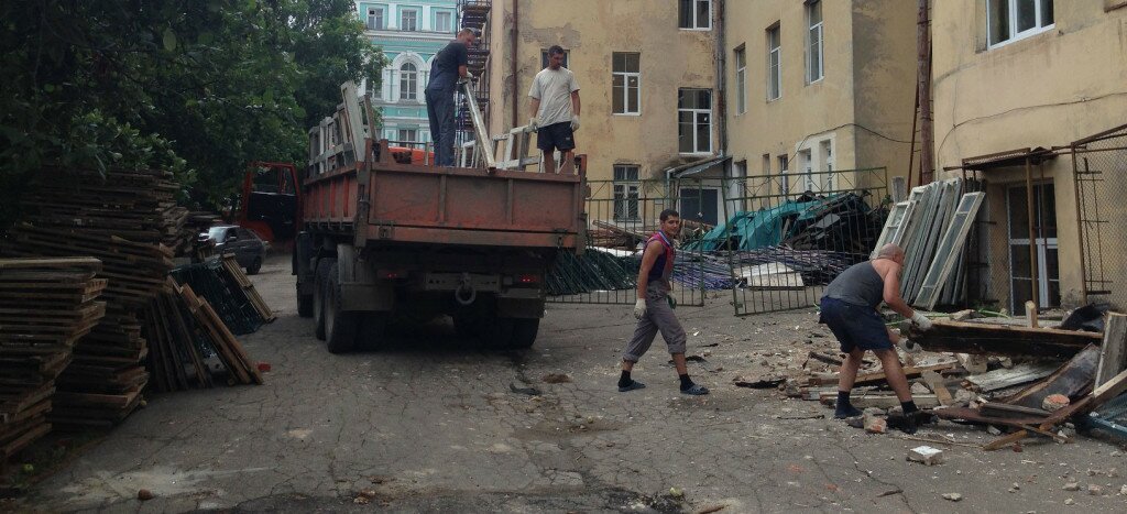 Вывоз строительного мусора